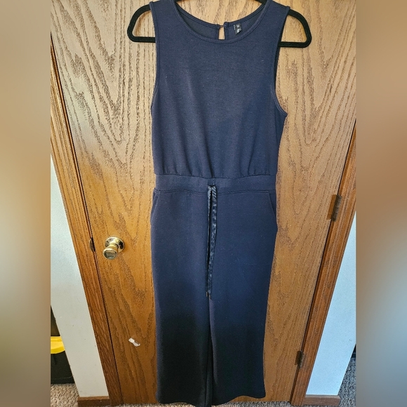 Automet Sleeveless Jumpsuit Medium - Picture 1 of 7